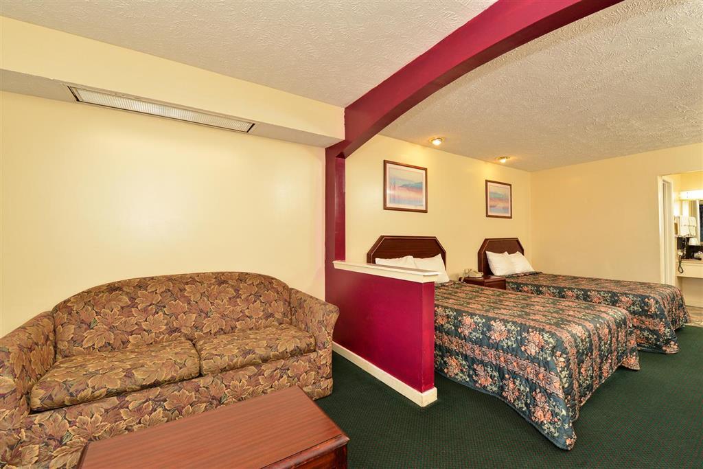 Econo Lodge Inn & Suites Jackson Room photo